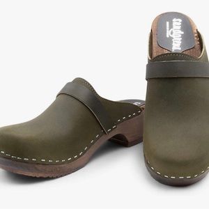 Sandgrens Swedish Clogs Olive Size 41